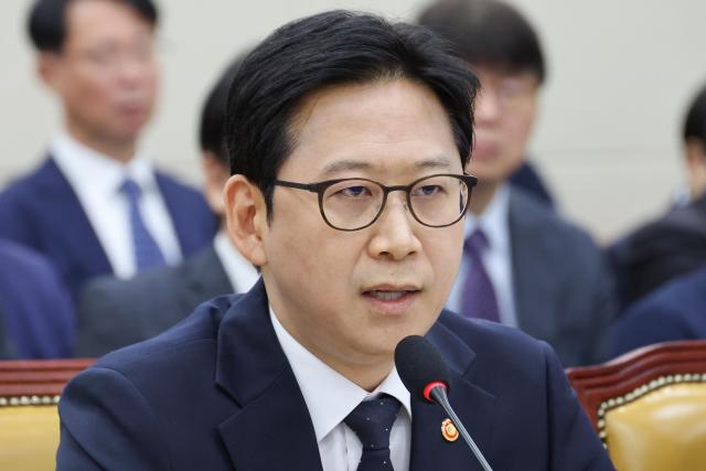 [2026 국감] 배경훈 LGU+ 조사 방해 밝혀지면 위약금 면제 요청…국감서 경고