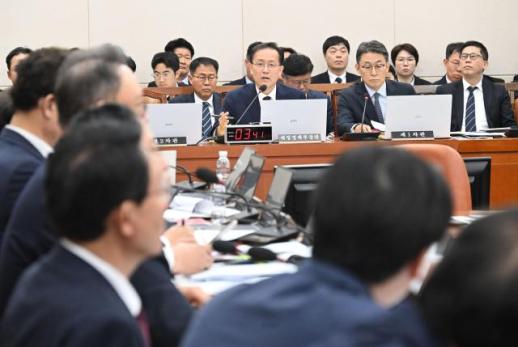 李亨日：将广泛收集关于虚拟资产税的意见