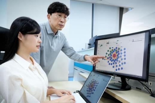 숙련자 노하우까지 AI 자산으로…포스코DX, 인핸스와 산업 AX 추진