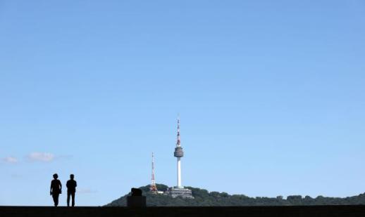 明天气象：全国大部分地区晴朗，但早晨气温骤降至5度，需注意强风