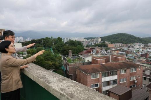 全国568个再开发与重建项目中138个未进行施工费用验证，16个将进行特别检查