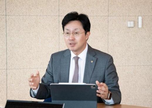 [ETF也进入出口时代] 韩华资产运用副总裁崔永镇：目标吸引欧洲大型基金10%的资金
