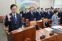 [2026 국감] 이찬진 금융권 해킹 원인 철저히 규명…보안 예산·인력 확대 추진
