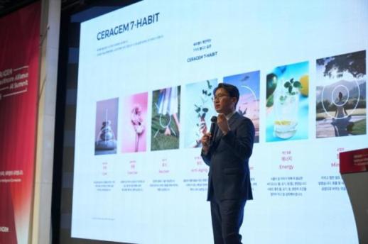 Ceragem founder turns CEO into family 