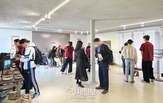 [현장] 카메라보다 사진 취향 먼저 묻는다…시장 1위 캐논의 새 고객 찾기 프로젝트