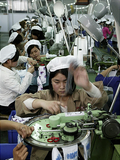 Survey Finds Chinese Manufacturing Worsening