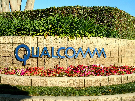 Qualcomm Posts 2nd-qtr Loss on Legal Settlement 