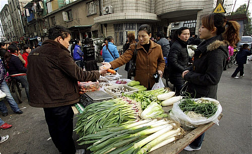 China Consumer Price Index Falls 1.5 Pct in April