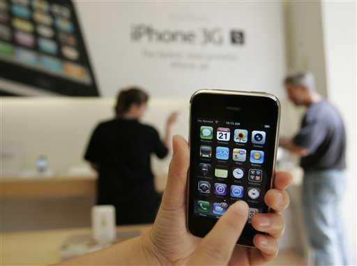 Apple Profit Up 15%, Helped by iPhones, Laptops 
