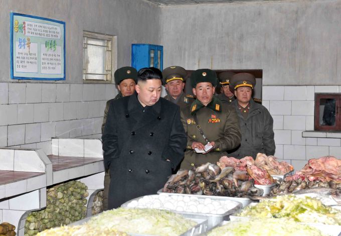 朝鲜核试验后金正恩首次视察人民军