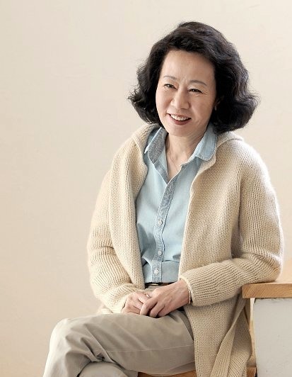 韩国女演员尹汝贞图片