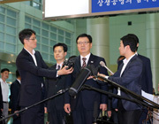 韩朝当局工作会谈在开城工业区举行