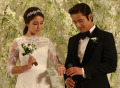 Actor Lee Byung-hun ties the knot with actress Lee Min-jung