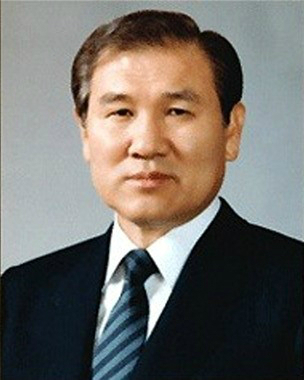 前总统卢泰愚主动缴清230亿韩元的剩余罚款
