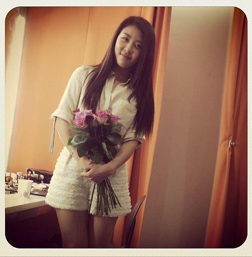 10:06   图片来源:河智苑instagram   韩国女星河智苑的素颜自拍尽显