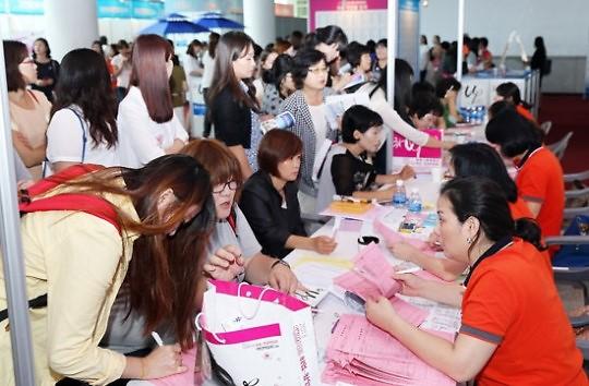 韩国女性就业比重OECD中排名倒数