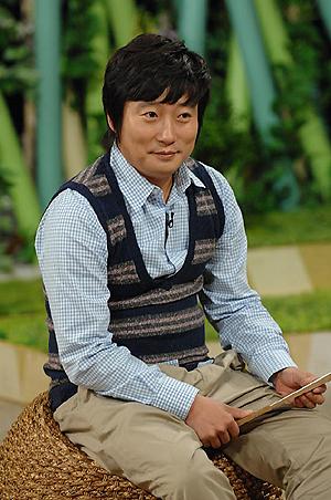 劲牛王(bullsone)以曾为公司广告模特的李秀根和李秀根所属经纪公司sm