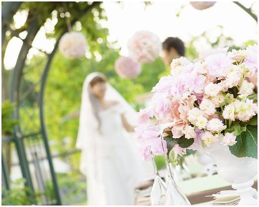 ​首尔跨国新婚夫妇中国新娘和美国新郎最多