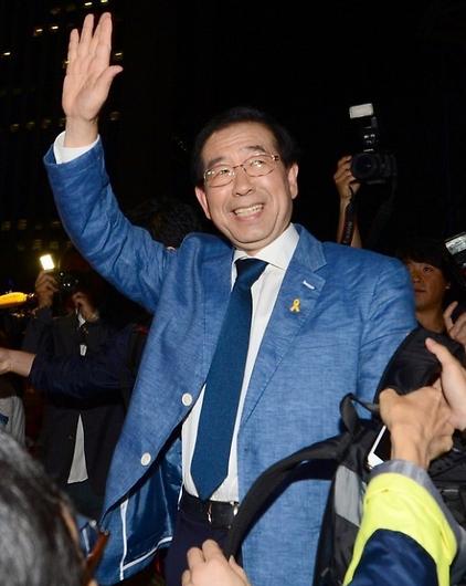 韩国第六届地方选举落幕 朴元淳连任首尔市长