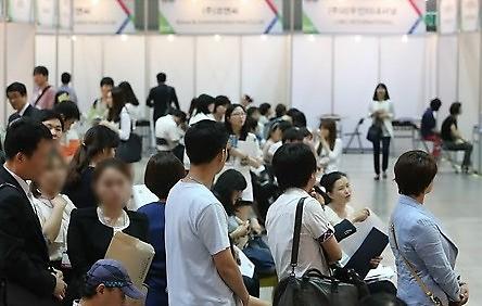 韩国服务业五年间增长显著 远超其他产业