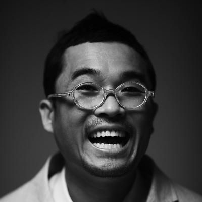 大部分 被王某在上海等地购买数额惊人的理财产品