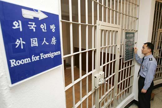 外国人犯罪率增加成韩国社会不稳定因素