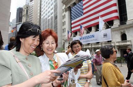 《纽约时报》:纽约期待富裕的中国游客大笔撒金
