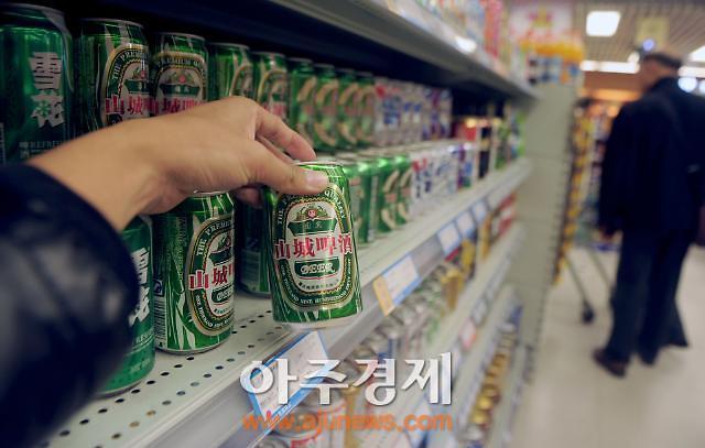 Imported beer sales surge in Q1: retailer  