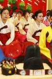 Foreign students experience traditional Korean coming-of-age ceremony 