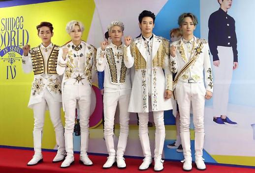 （高清大图）SHINee第四次巡演开幕在即 成员亮相记者会