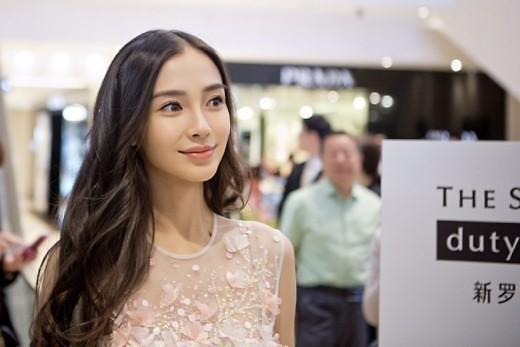 Angelababy现身首尔 “大陆女神”电晕韩国