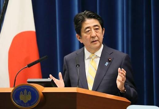 安倍晋三：毁誉不一的右派首相