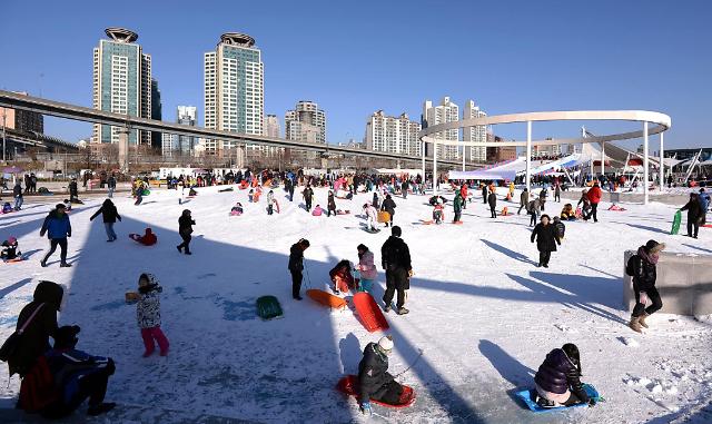 首尔冬日新景点：汉江公园雪橇场