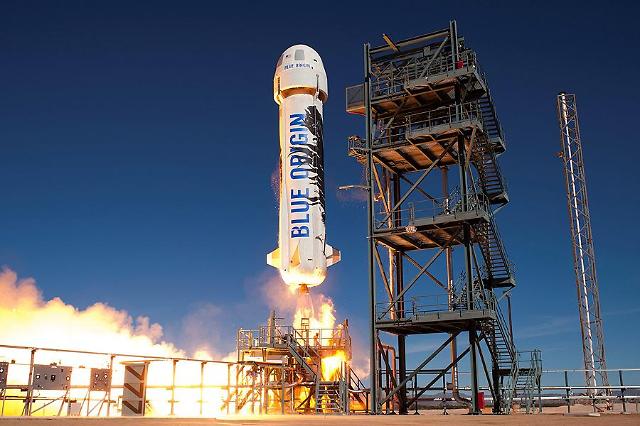 Blue Origin successfully lands ‘reusable’ space rocket