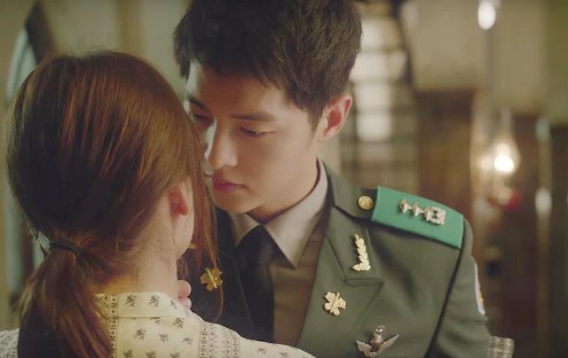 Gummy dominates charts with Descendants of the Sun OST