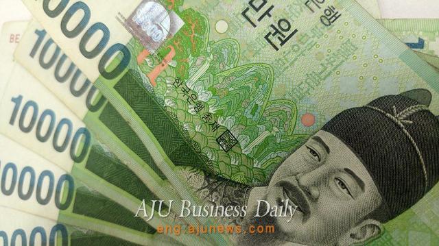 [AJU PHOTO] South Korea’s won weakens after dollar’s global rise