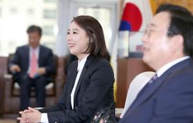 Busan film festival organizers put aside internal feud