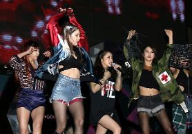 4Minute in talks on breakup, Hyuna renews contract