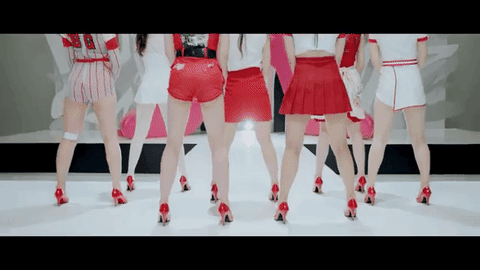 Brave Girls show off sexy charms in MV for "High Heel"