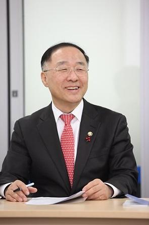 홍남기 1차관, 한·미 과학기술자 학술대회 참석...과학기술 역할 논의