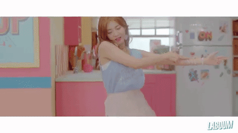 LABOUM releases MV for Shooting Love
