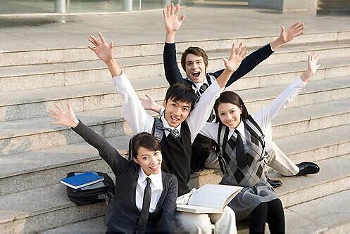 调查显示韩57万大学生休学退学延期毕业
