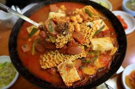 Budae Jjigae chosen by Chinese Tourists as more favorite Korean food