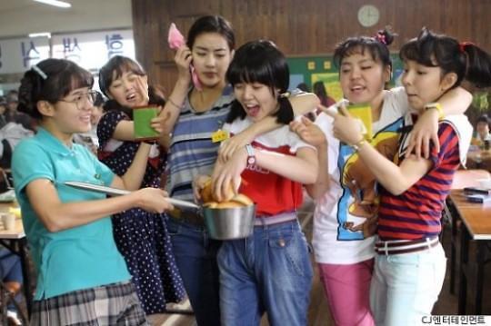 好莱坞将翻拍韩喜剧电影《阳光姐妹淘》