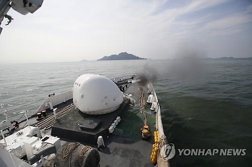 韩国海警首次对非法作业中国渔船使用M60机枪