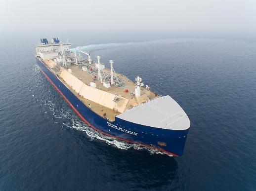 Worlds first icebreaking LNG carrier to leave for test voyage: Yonhap