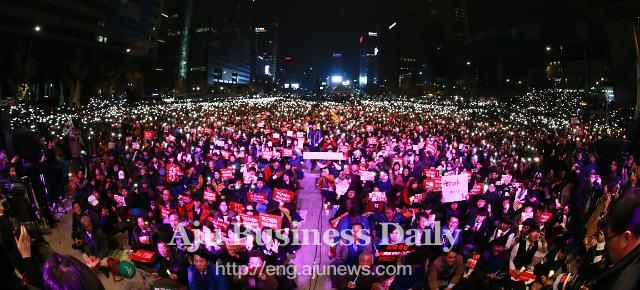 Citizens stage candle-lit rallies nationwide demanding President Parks resignation
