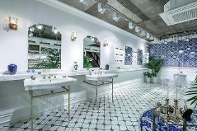 [FEATURE] Chinese shoppers attracted by K-pop stars flock to Gentle Monster stores