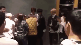 S. Korean female comedian apologizes for groping B1A4