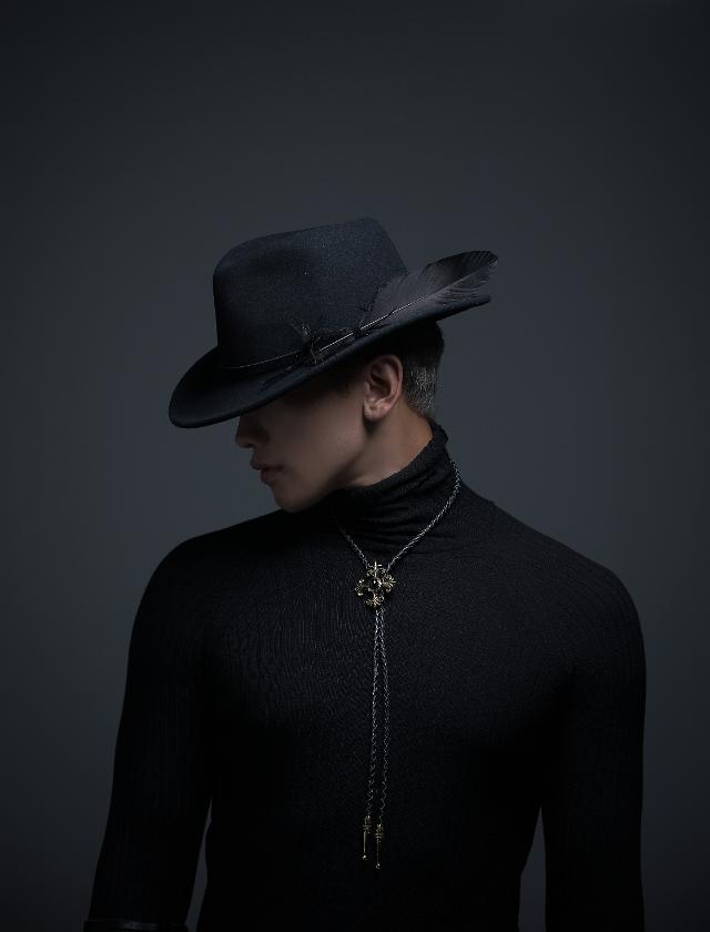 Solo artist Rain unveils album jacket image